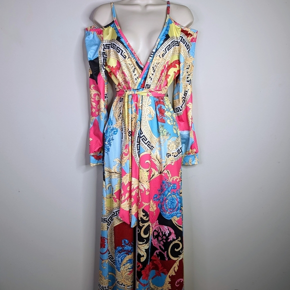 Vintage Printed Cold Shoulder Maxi Dress - Picture 2 of 5